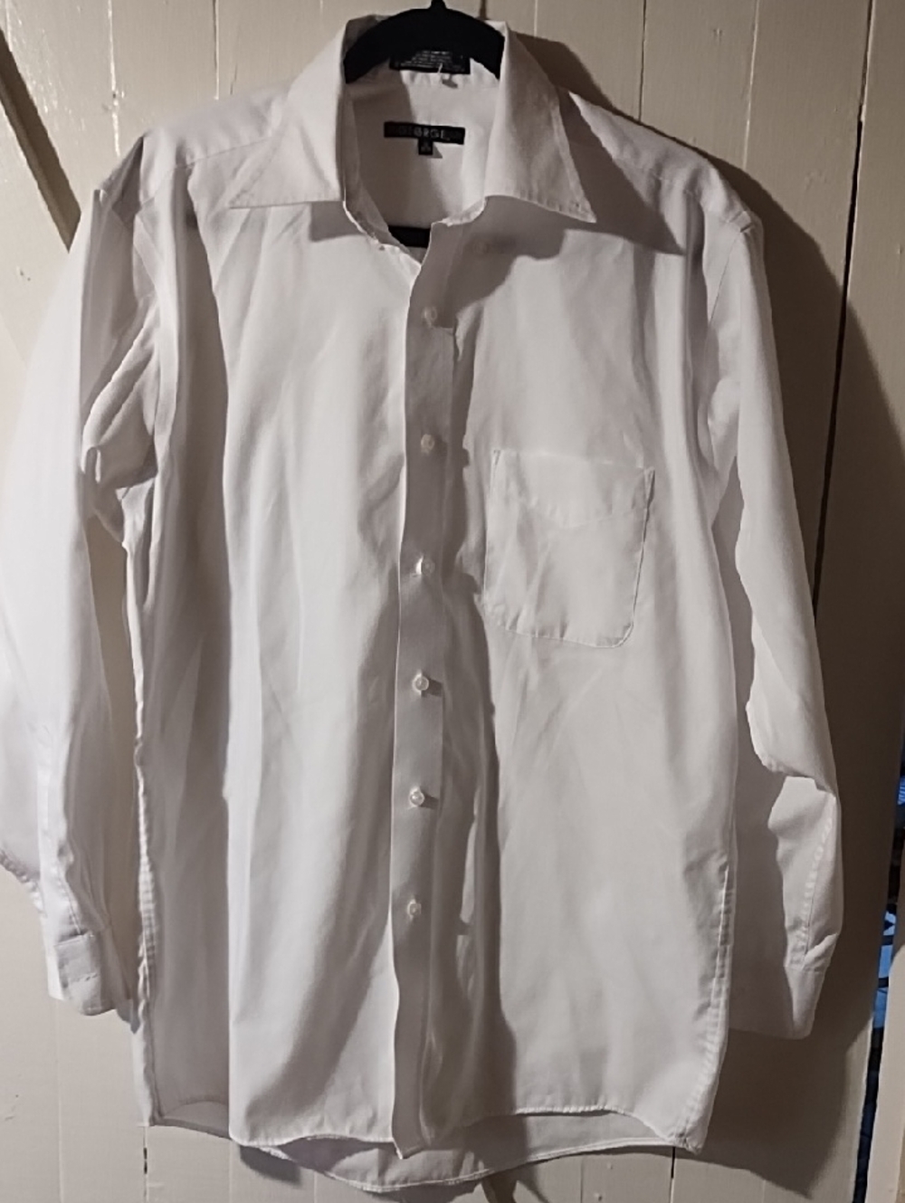 Classic White Men's Dress Shirt - Timeless Formal Wear